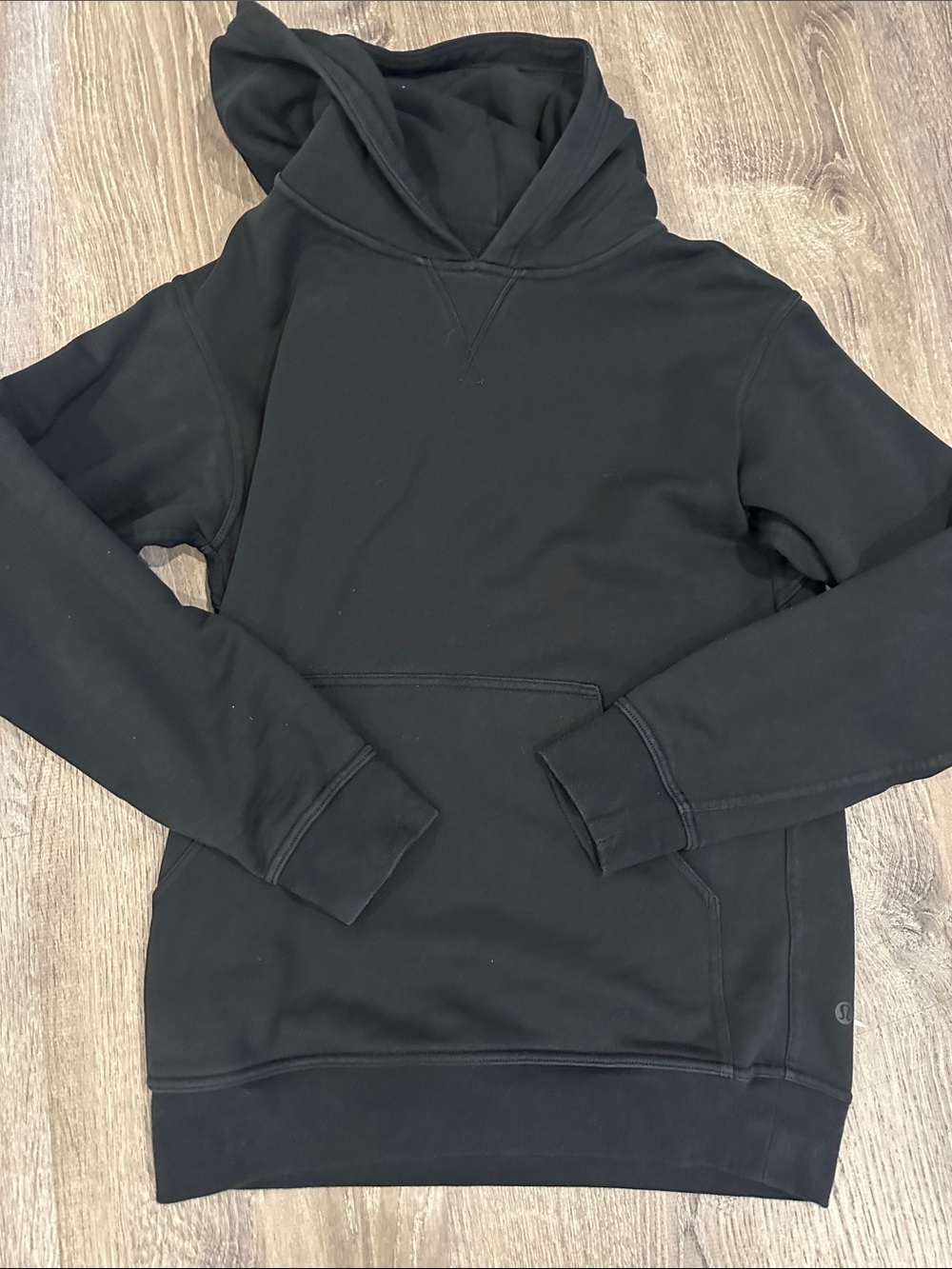 Lululemon black pullover hoodie size 0/2